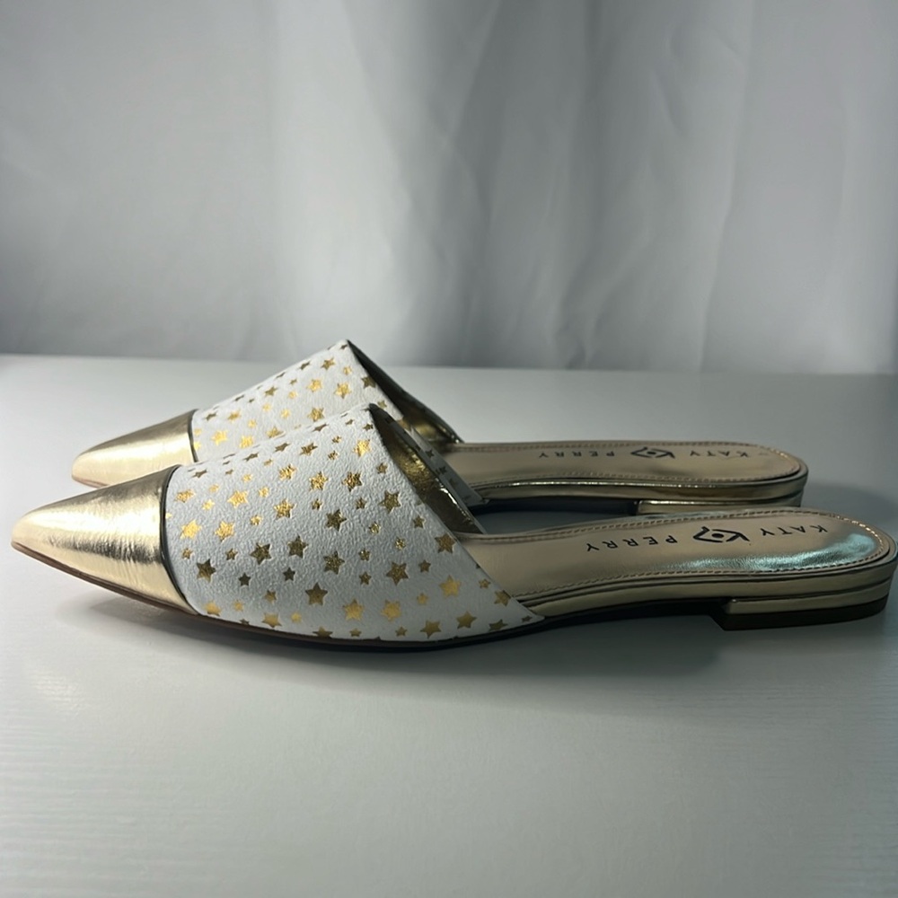 Katy Perry pointed gold toe star mule - the Tarin white size 11 NWOB